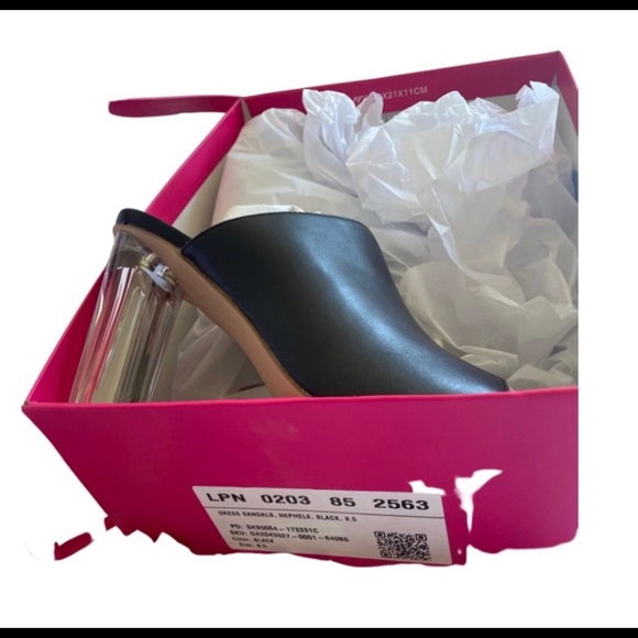 Mule with Acrylic Heel Slide On Sandle - Picture 4 of 4